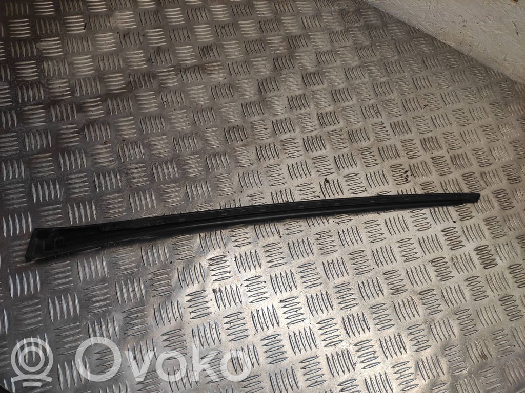 Cupra Formentor Windshield trim 