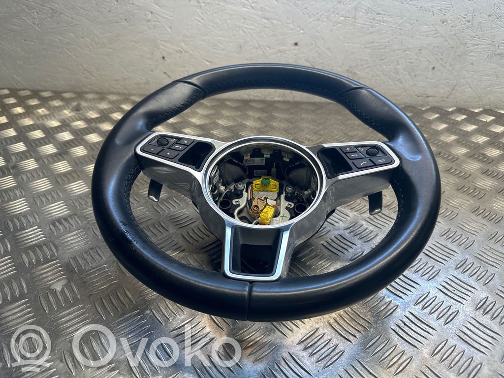 Porsche Panamera (971) Volan 