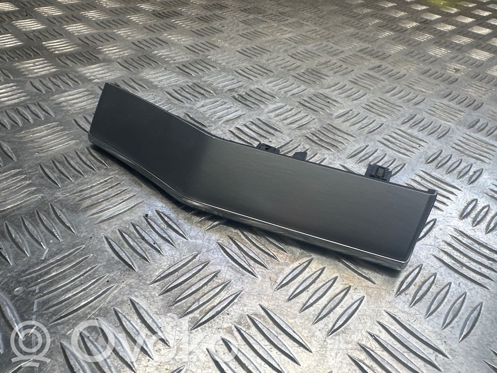 Volvo XC90 Dashboard glove box trim 