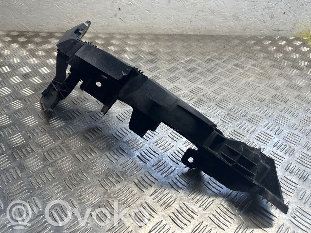 Headlight/headlamp mounting bracket   5FF807890,1215265