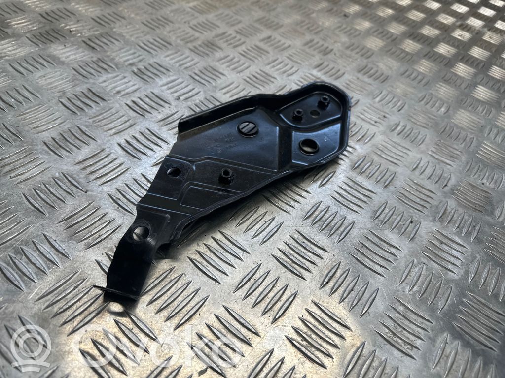 Cupra Formentor Headlight/headlamp mounting bracket 