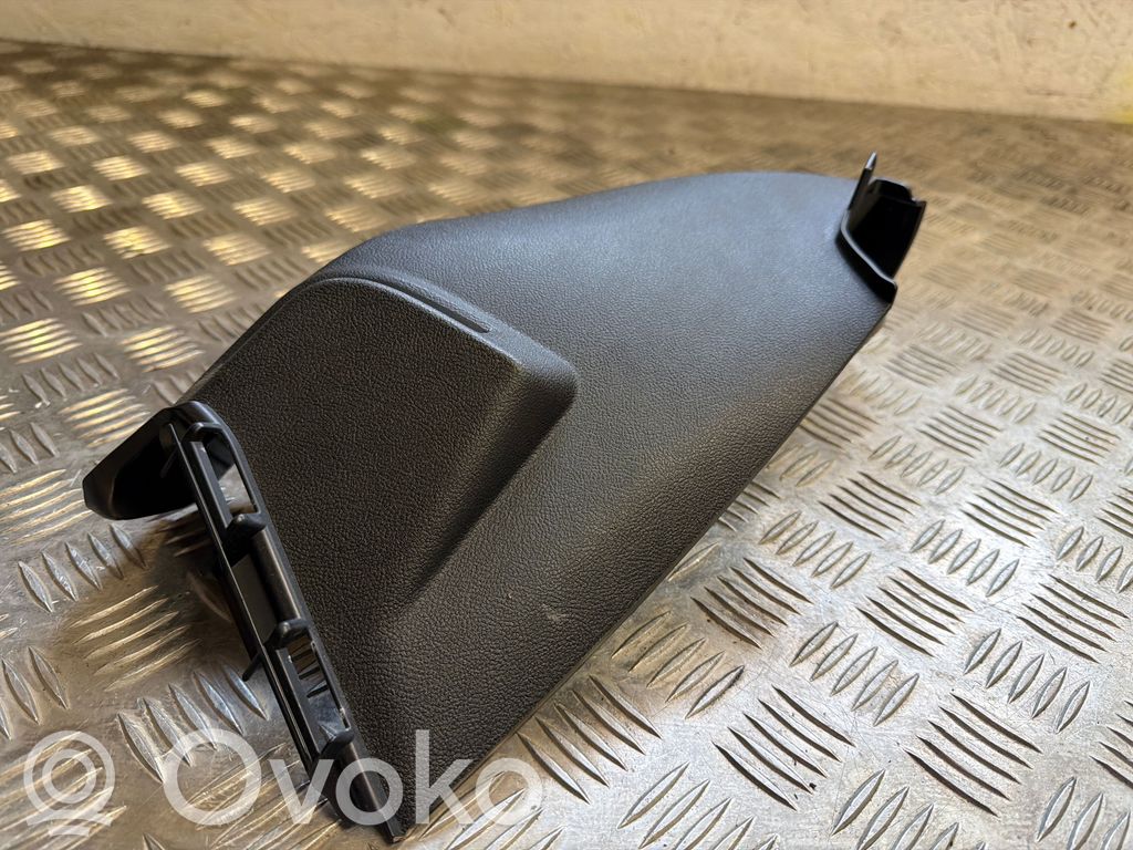 BMW i4 Sānu dekoratīvā apdare (aizmugurē) 