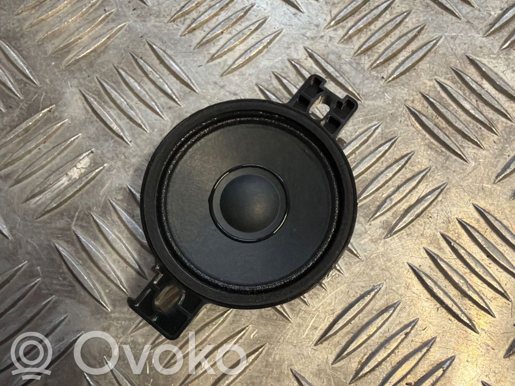 Altavoz del panel   4M0035454B,11068401,15072416W11A