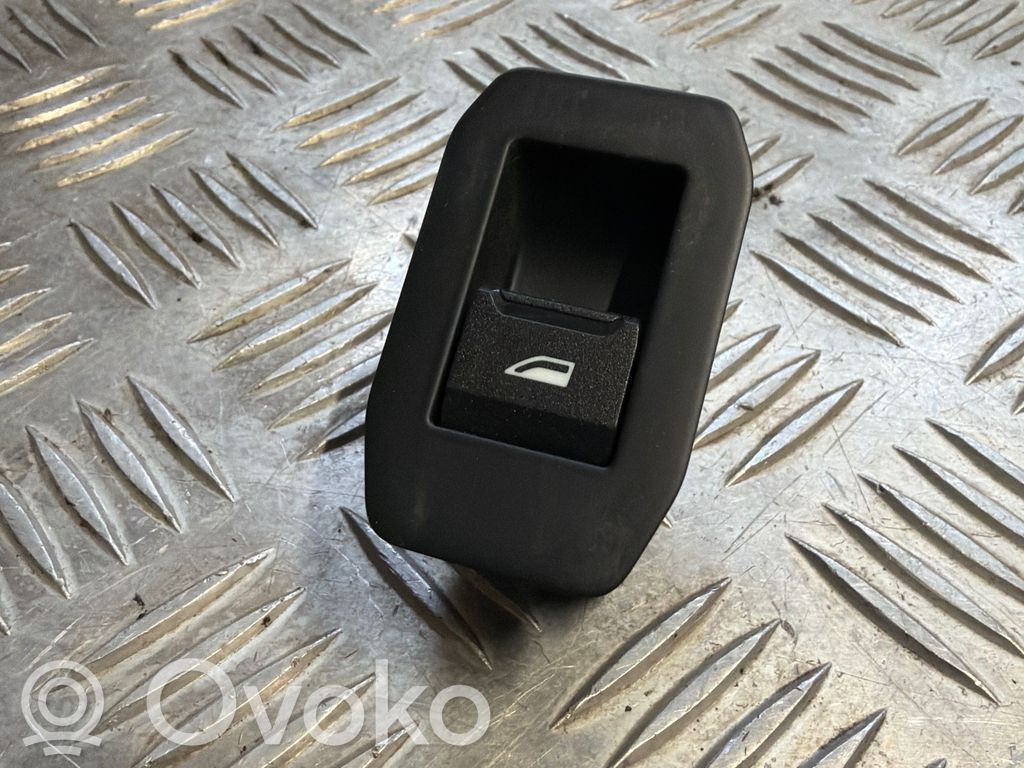 BMW iX Electric window control switch 