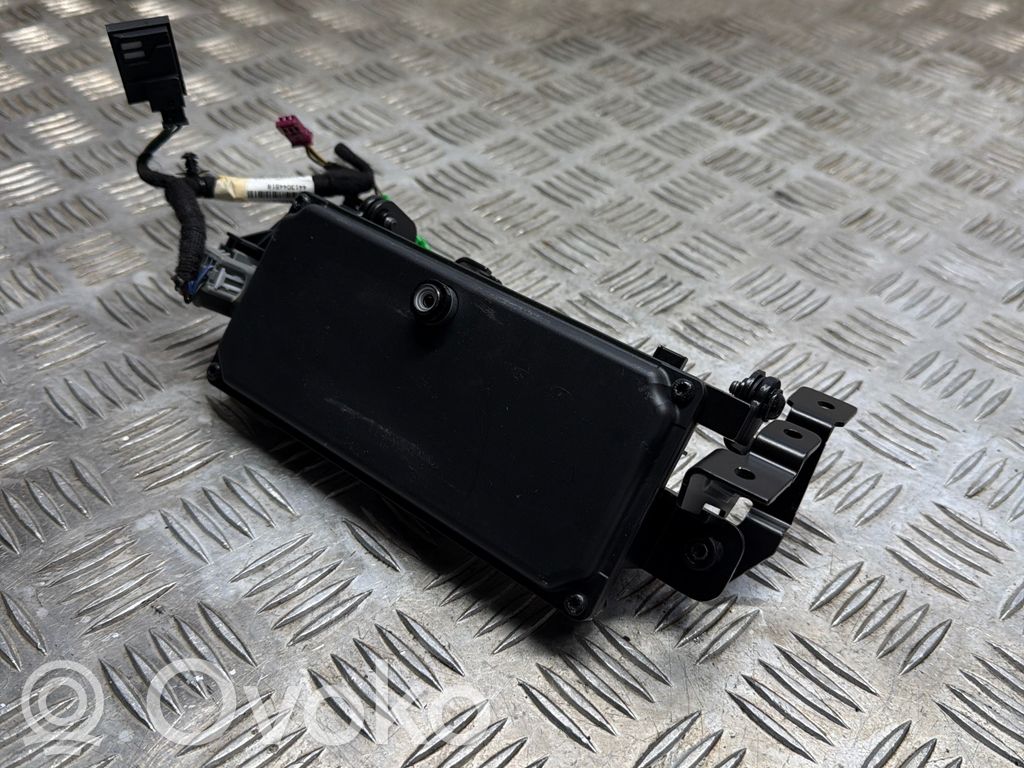 Windshield/windscreen camera   31445989,G2611
