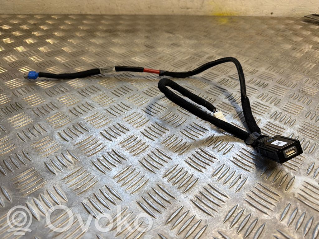 KIA EV6 USB socket connector 
