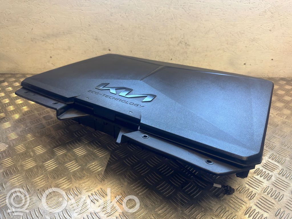 KIA Niro Etuosan tavaratilan säilytyslokero 