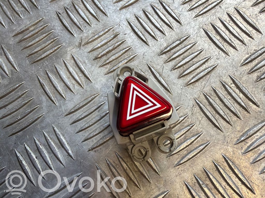 Hazard light switch   93790CV900