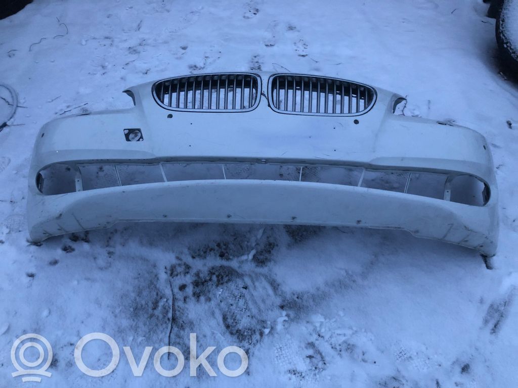 BMW 5 F10 F11 Etupuskuri 