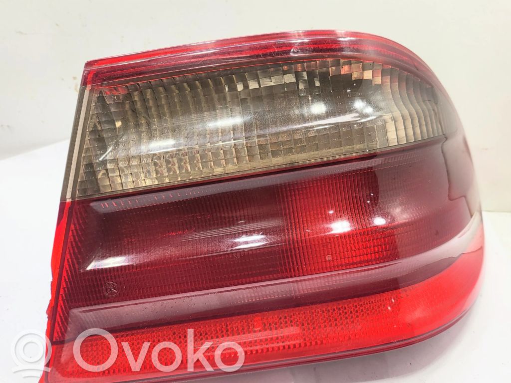 Mercedes-Benz E W210 Lampa tylna 