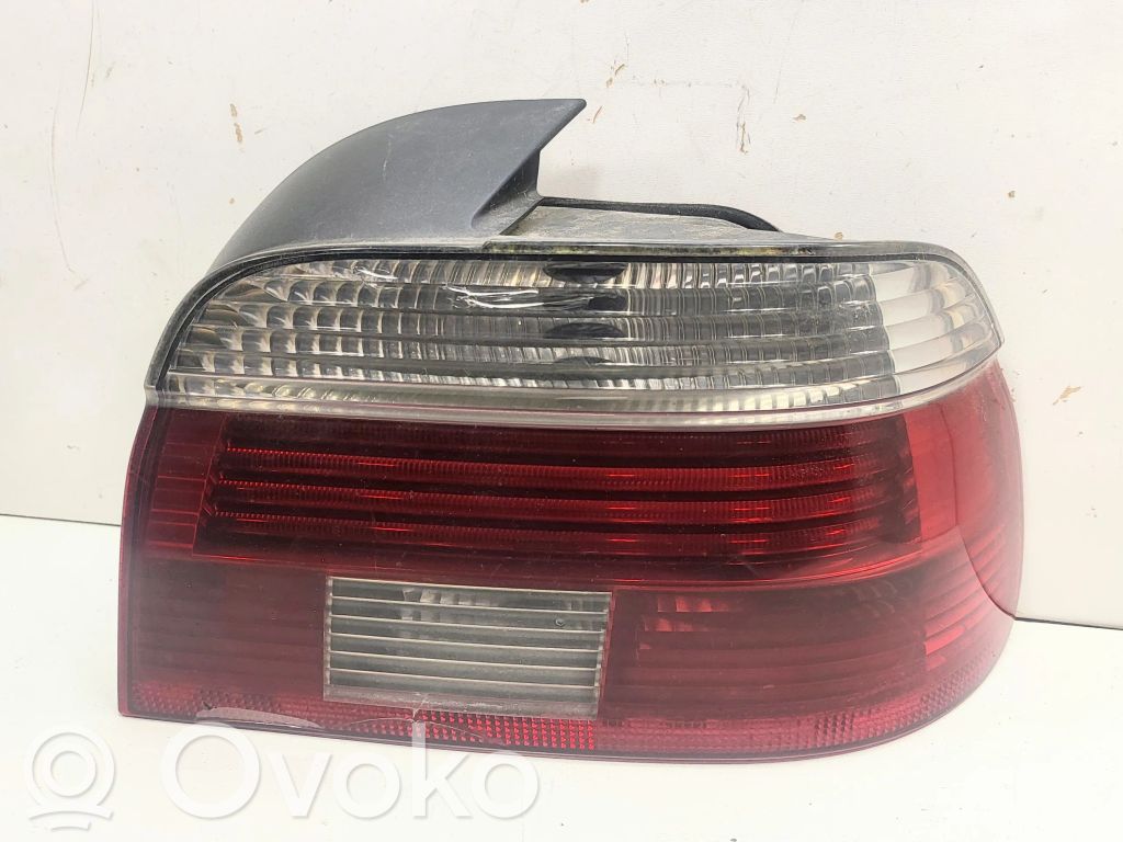 Rear/tail lights