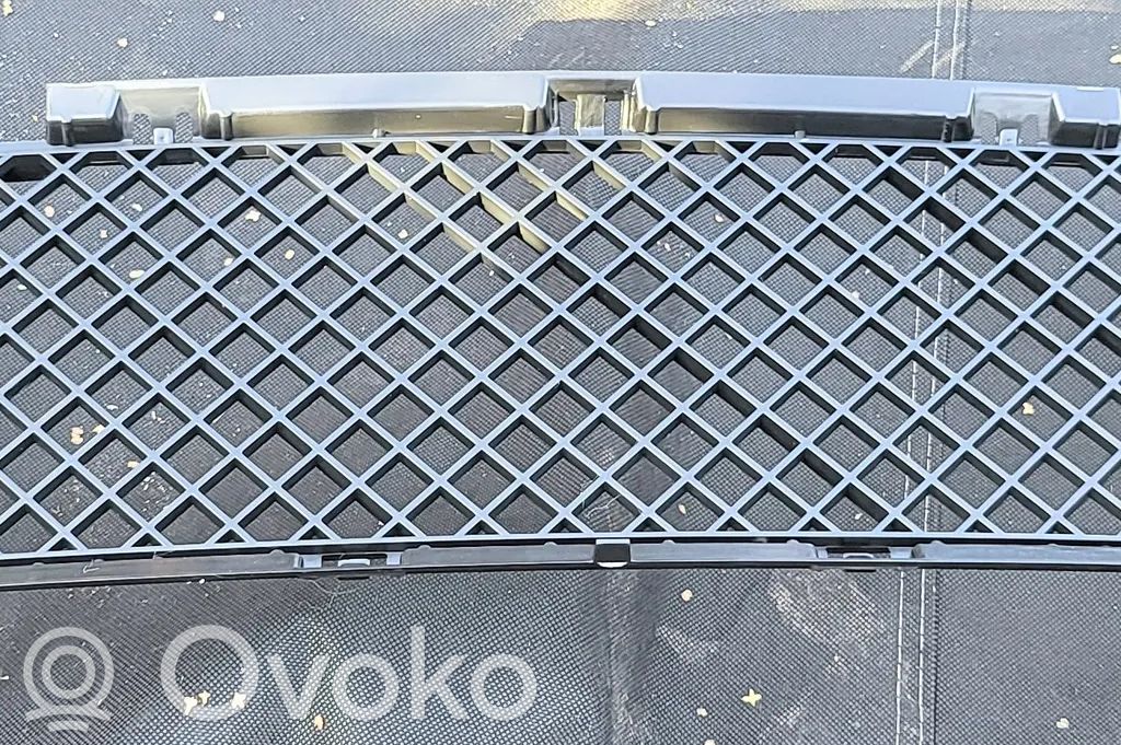 BMW 5 E60 E61 Front bumper lower grill 