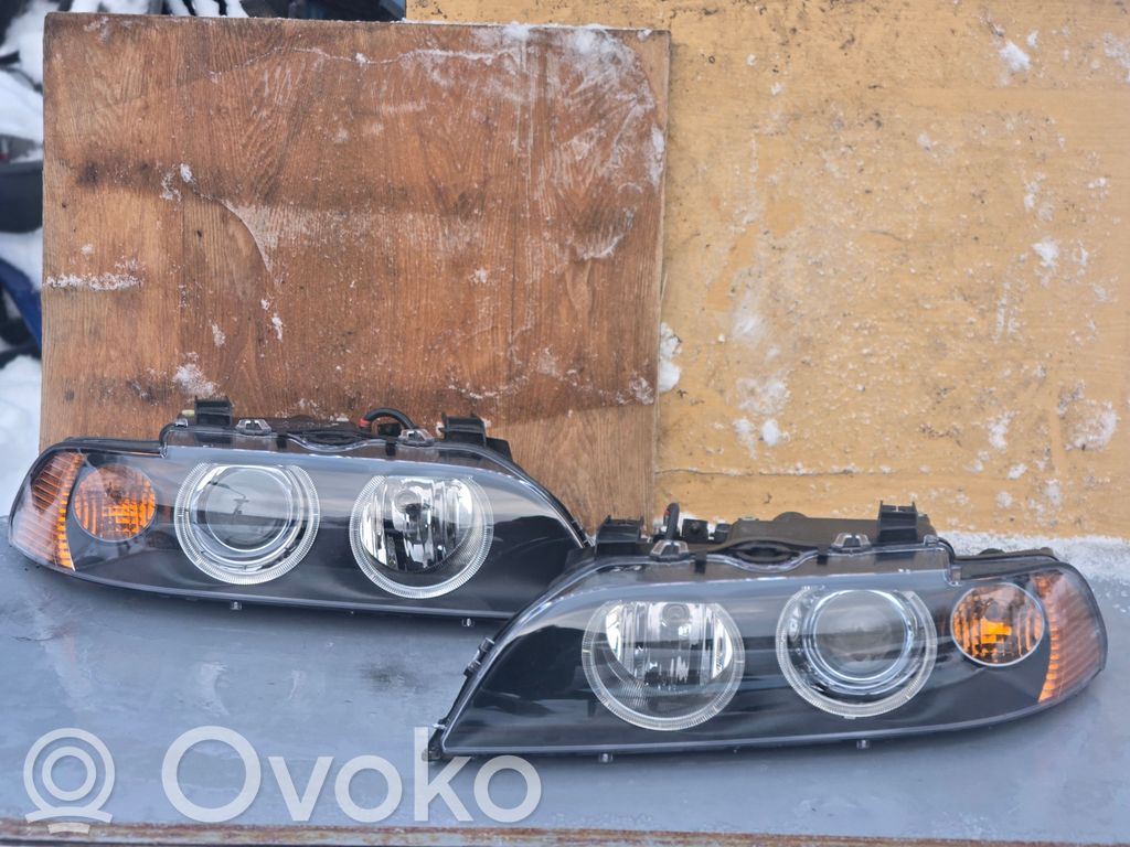 BMW 5 E39 Headlights/headlamps set 