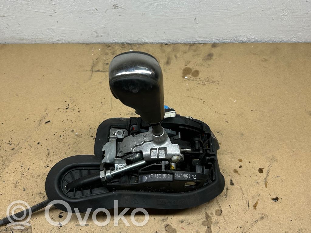 BMW 5 E60 E61 Gear shifter/selector 