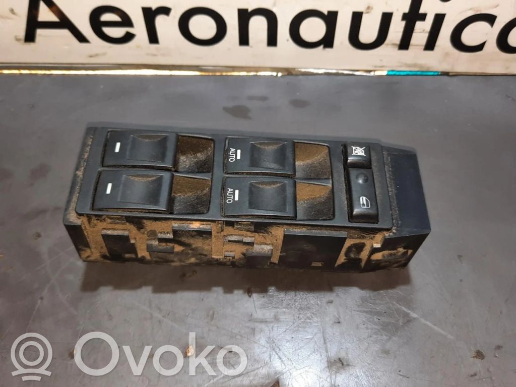 Electric window control switch   04602736AA