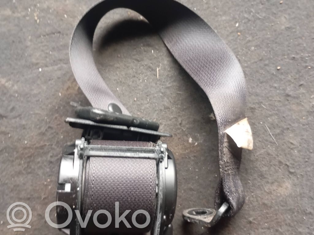 Nissan Qashqai Pas bezpieczeństwa fotela tylnego 