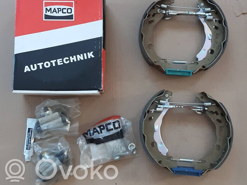 Renault Clio II Bremžu kluči (aizmugurējie) 