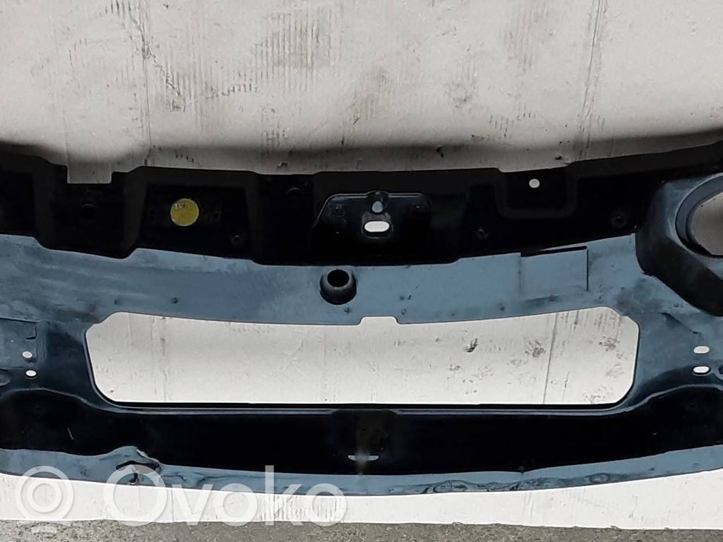Iveco Daily 6th gen Panou suport radiator 