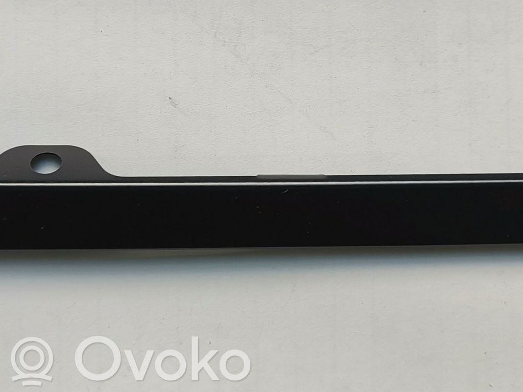 BMW 7 E38 Under headlight/headlamp trim 