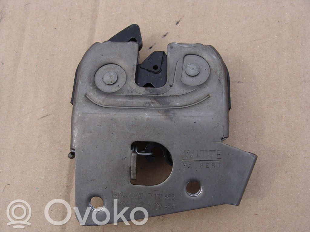 Seat back rest lock catch   7119459,7112863