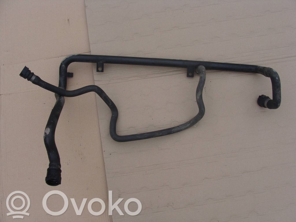 BMW 3 E46 Engine coolant pipe/hose 