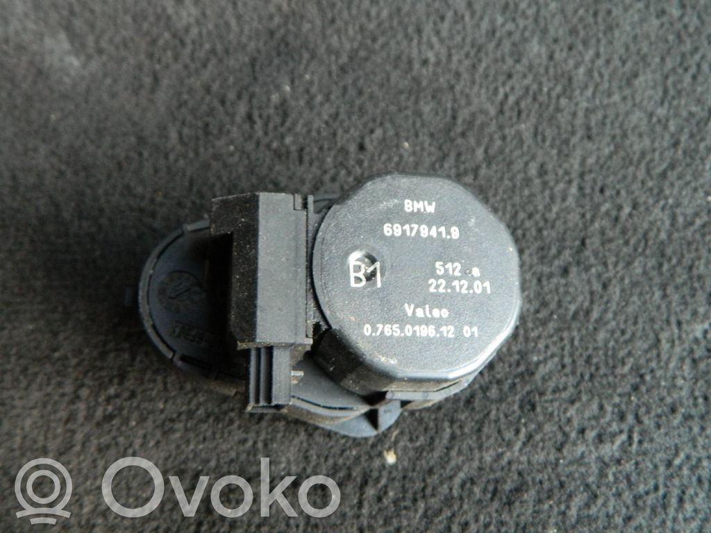 BMW 5 E39 Silniczek nagrzewnicy 
