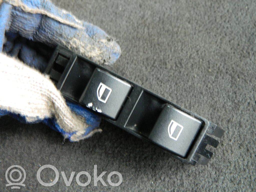BMW 3 E46 Electric window control switch 