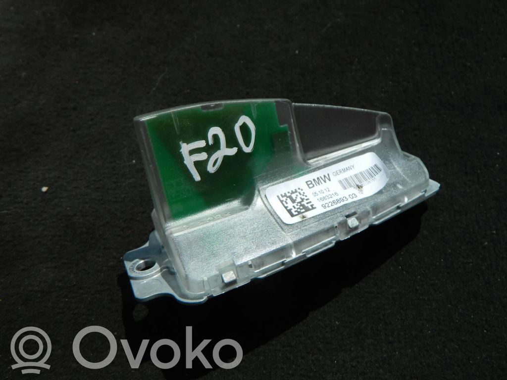 BMW 1 F20 F21 GPS-pystyantenni 