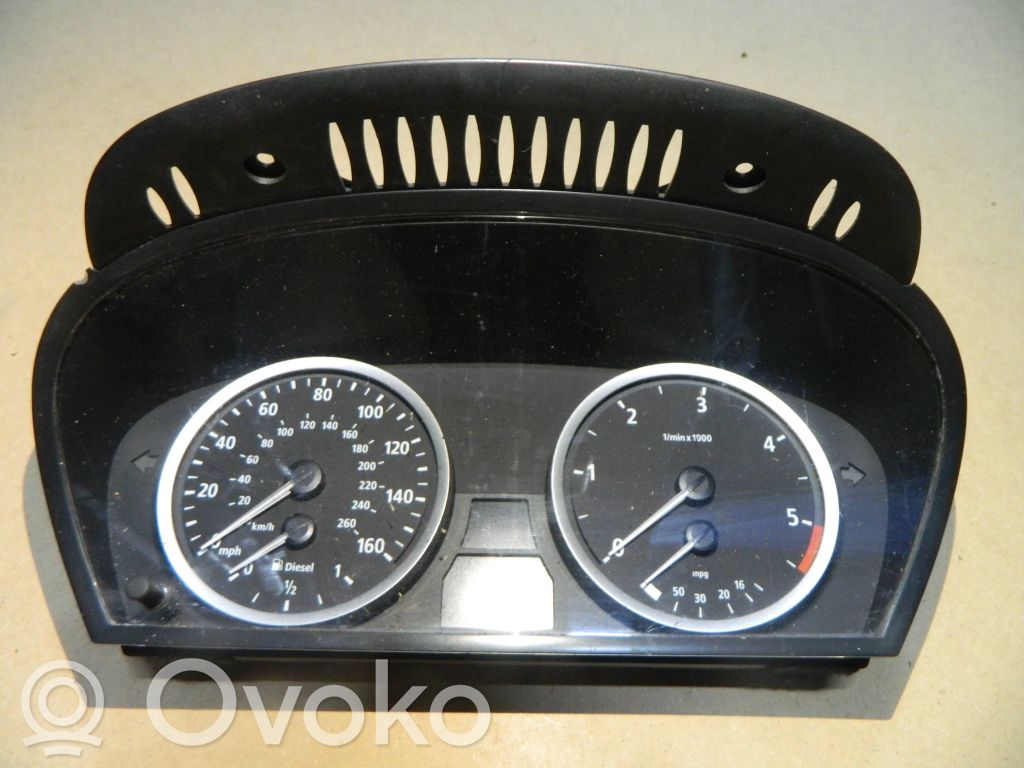 BMW 5 E60 E61 Geschwindigkeitsmesser Cockpit 