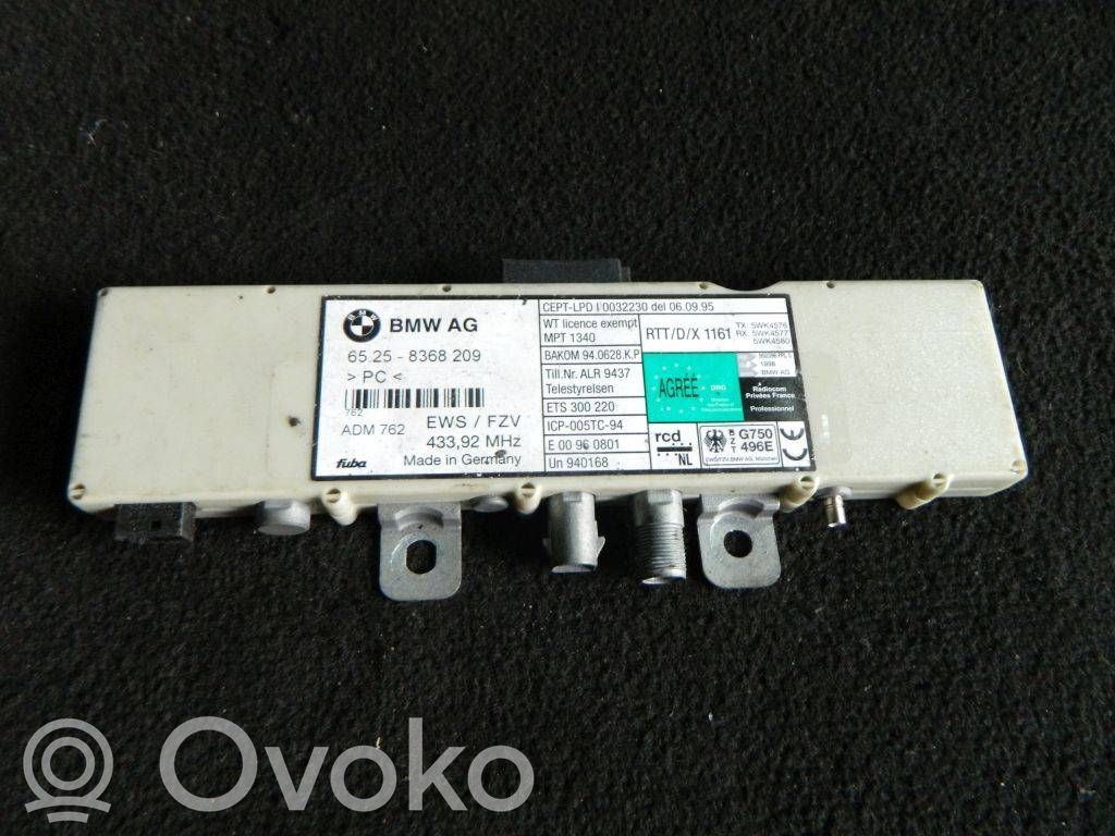BMW 3 E46 Antenos valdymo blokas 