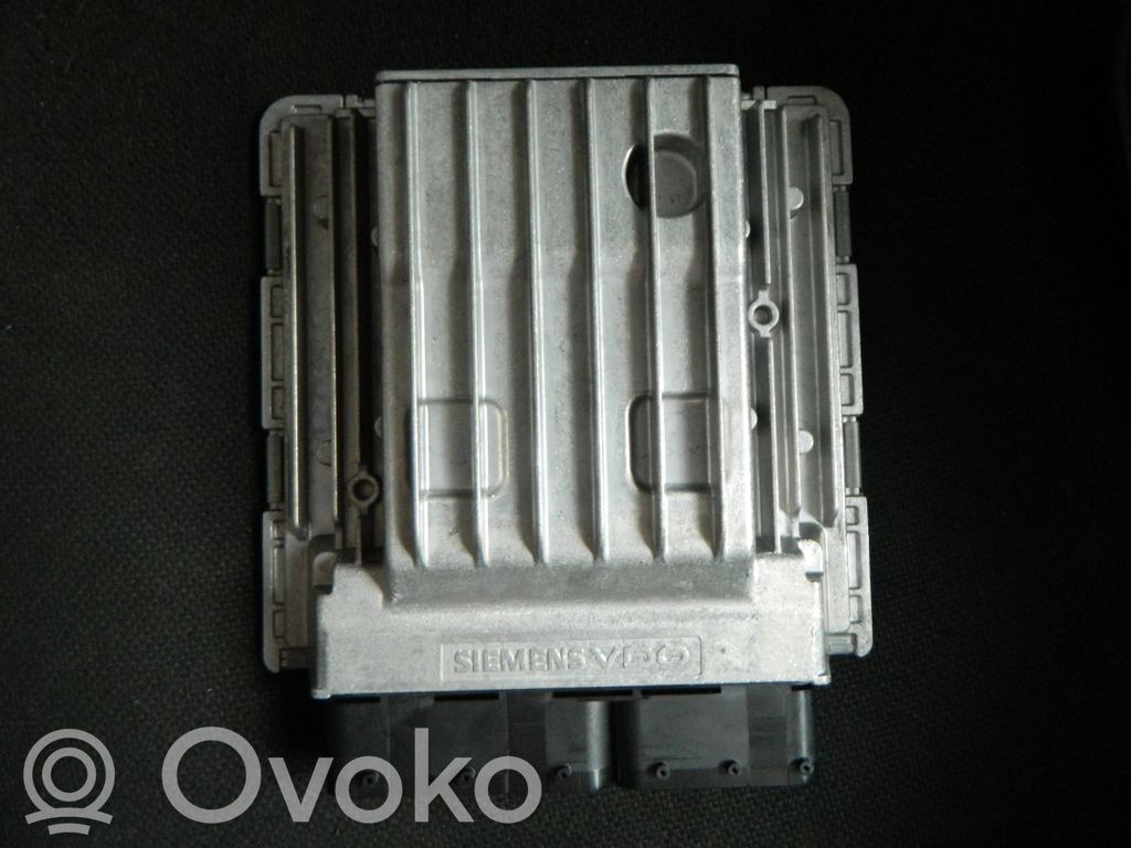 BMW 3 E90 E91 Engine control unit/module 