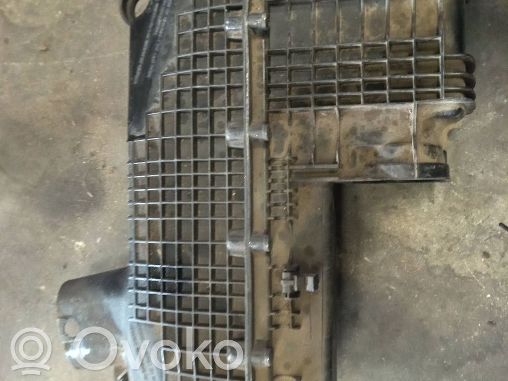 Renault Kangoo I Air filter box 
