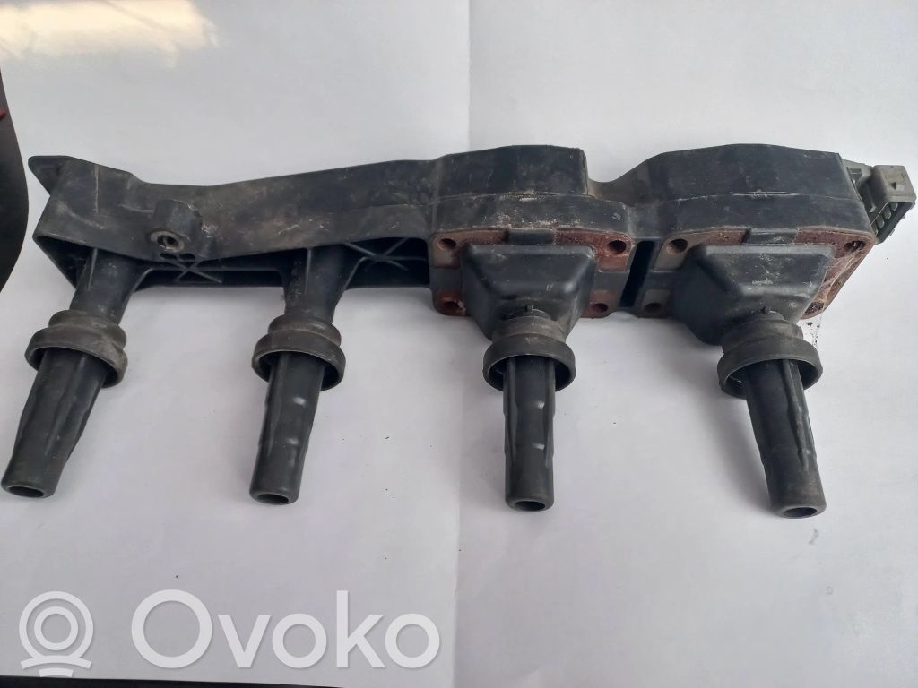 Citroen C4 I Cewka zapłonowa wysokiego napięcia 