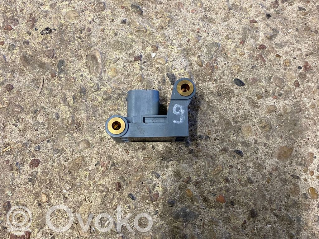 BMW 5 F10 F11 Airbag deployment crash/impact sensor 