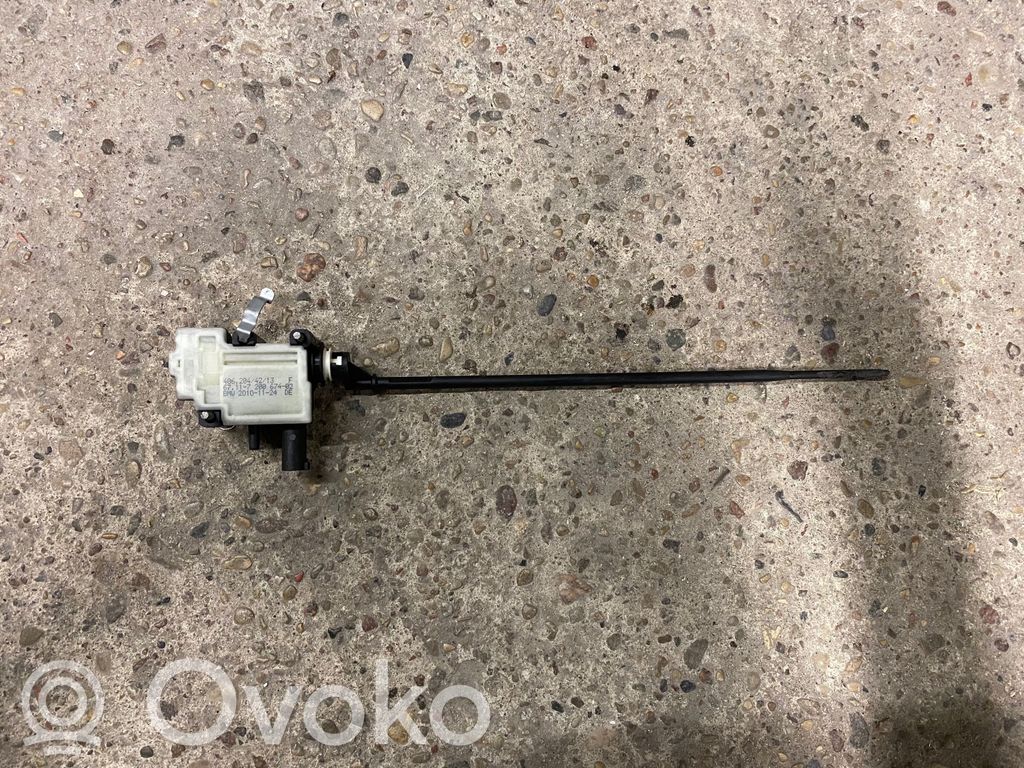 BMW 5 F10 F11 Serratura del tappo del serbatoio del carburante 