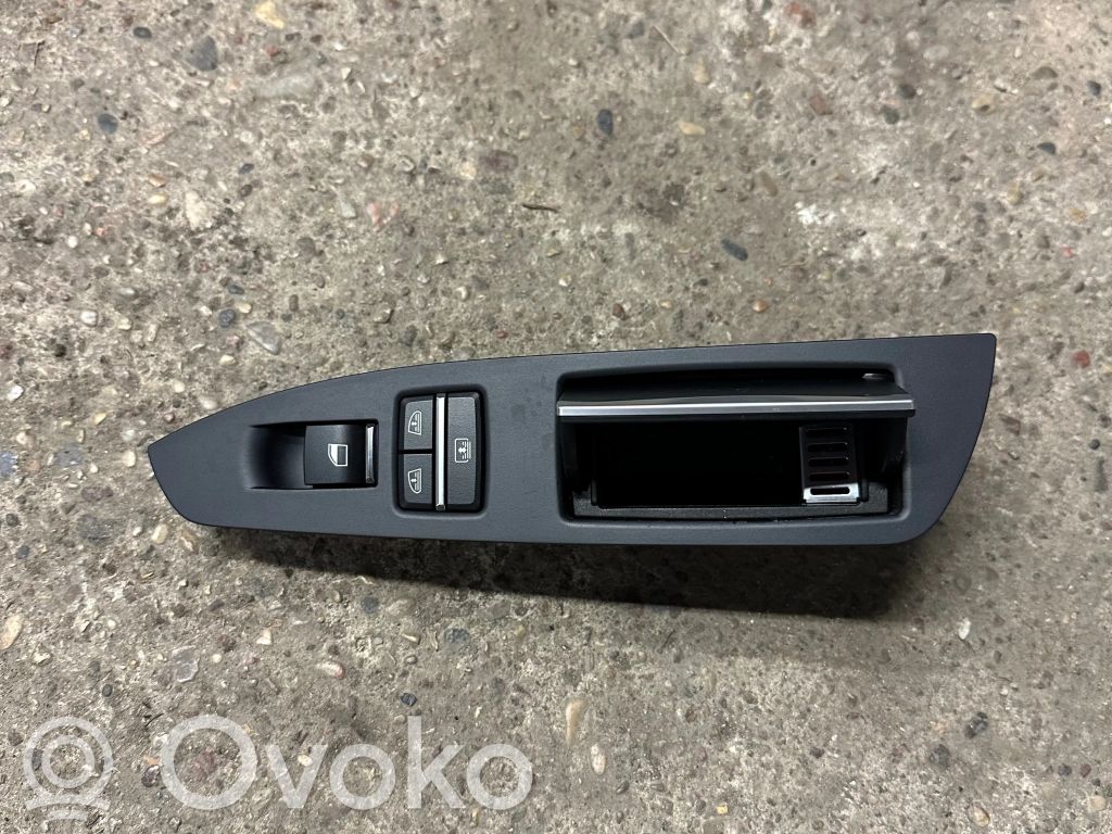 BMW 7 F01 F02 F03 F04 Electric window control switch 
