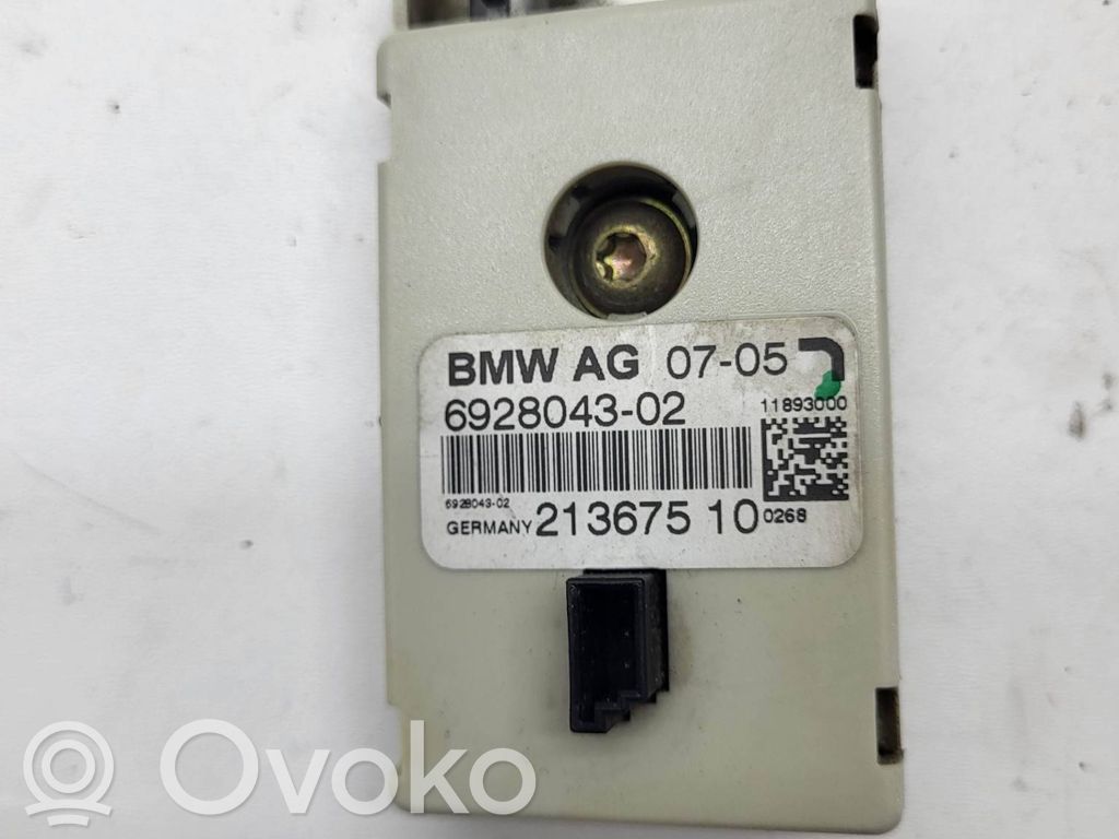 BMW 5 E60 E61 Antenas pastiprinātājs 