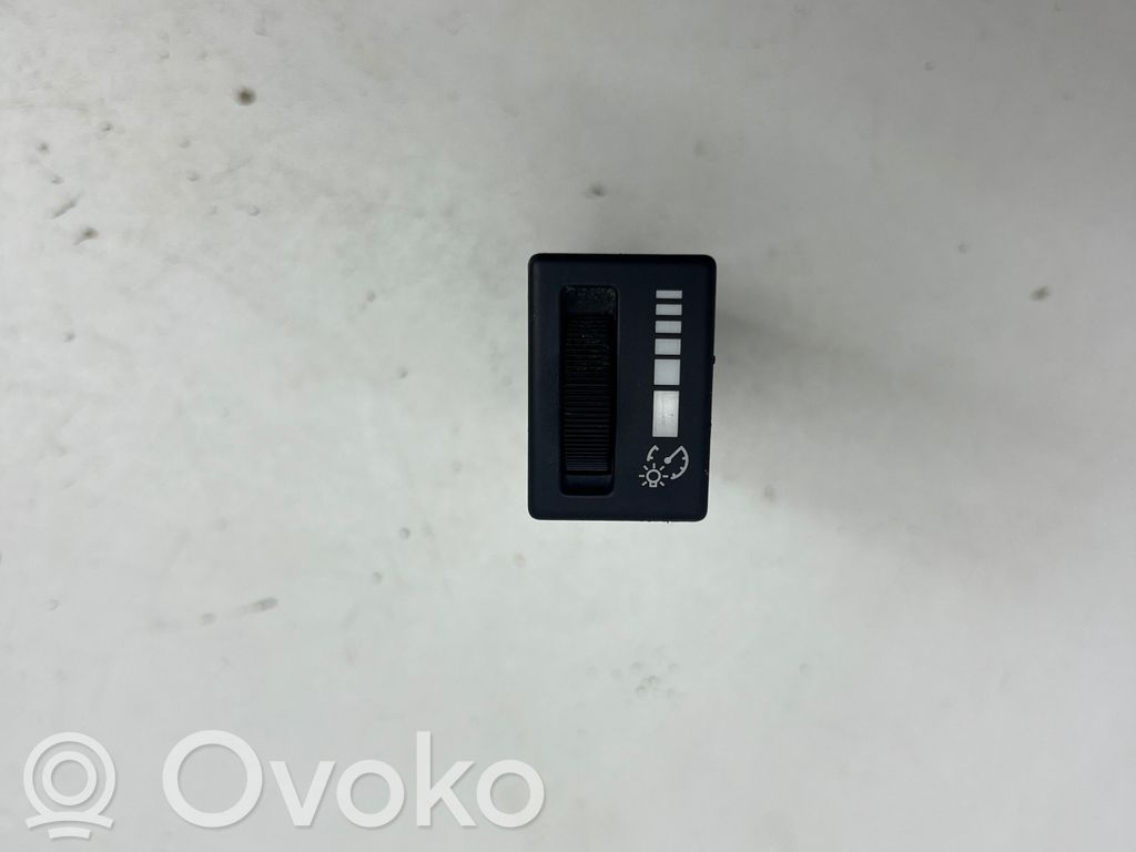 Isuzu D-Max Other switches/knobs/shifts 