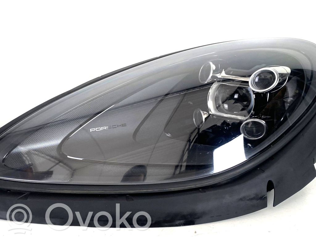 Porsche Macan (95B) Lampa przednia 