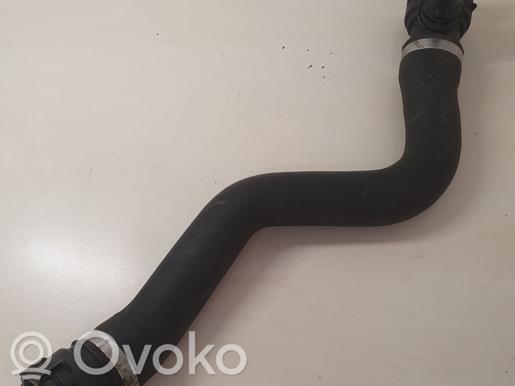 BMW 3 E90 E91 Engine coolant pipe/hose 