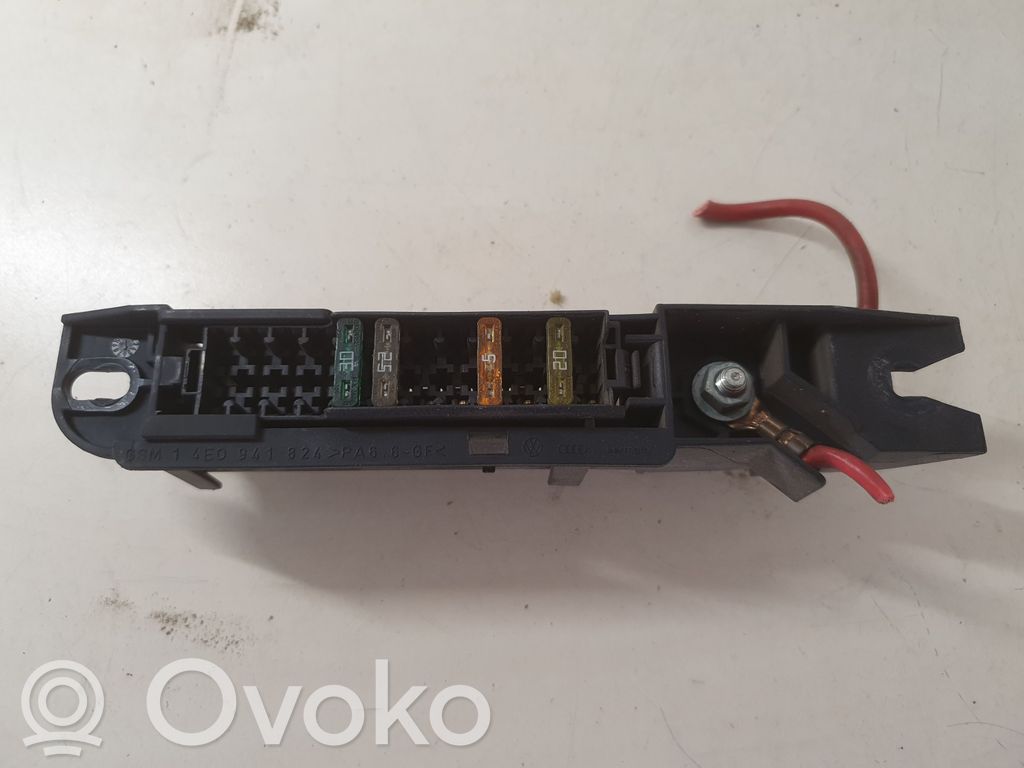 Audi A8 S8 D3 4E Fuse module 