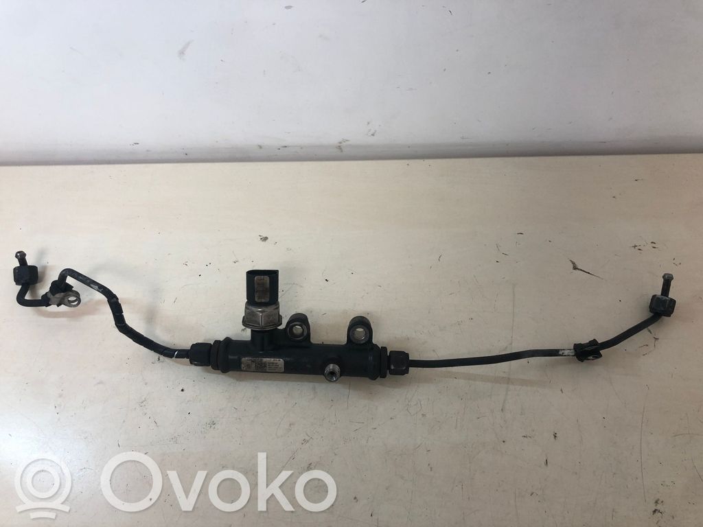 Citroen C5 Listwa wtryskowa 