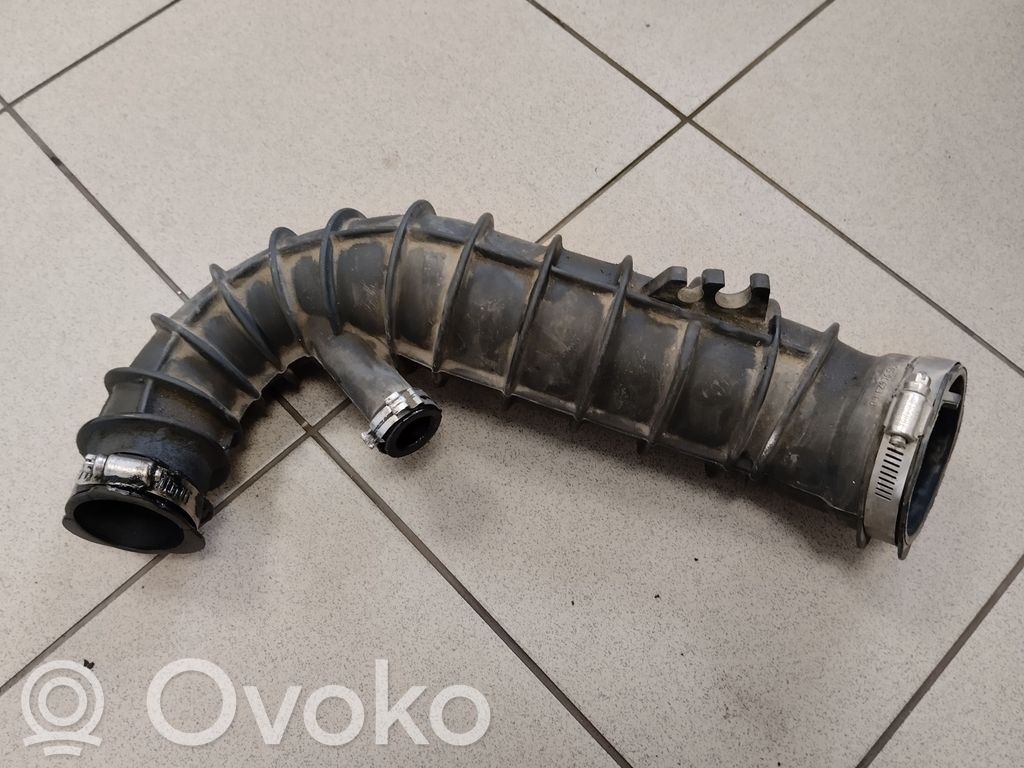 Ford Transit Šļūtene (-es) / caurule (-es) 