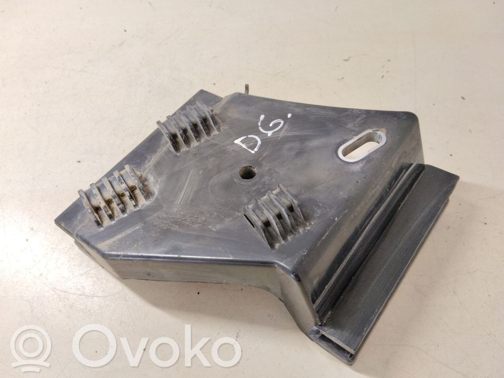 Audi A8 S8 D2 4D Rear bumper mounting bracket 