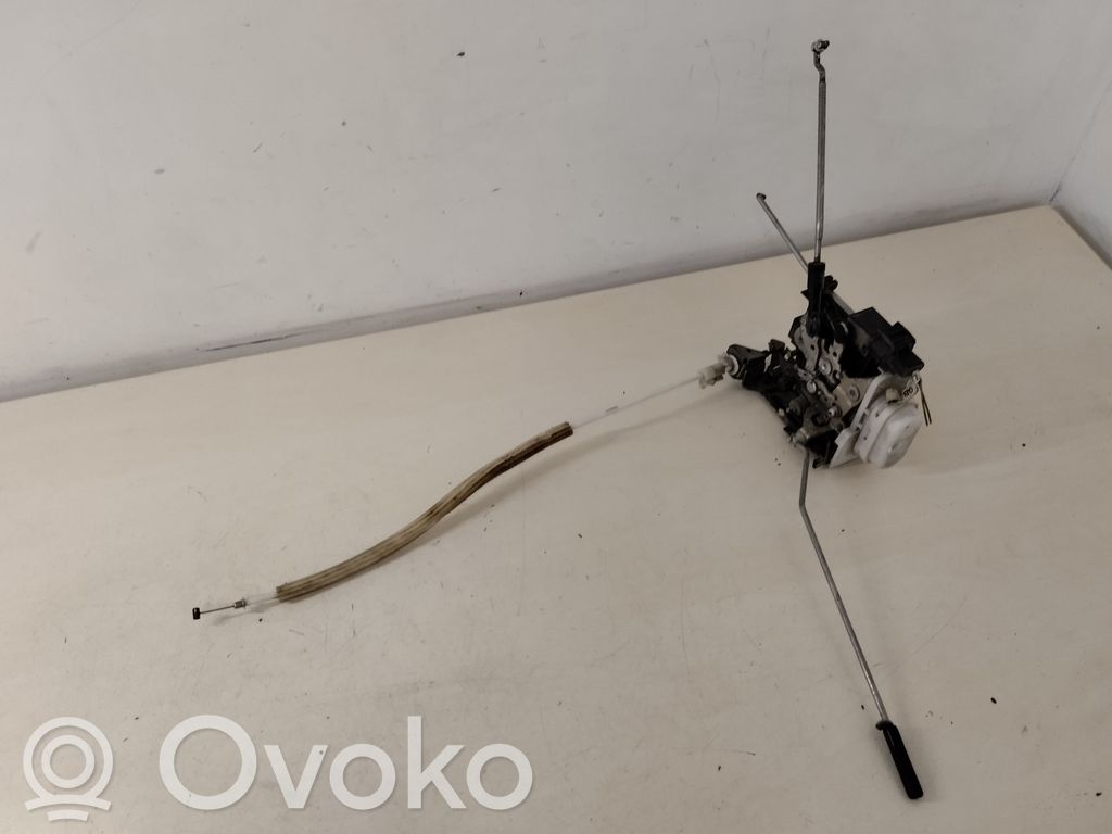Audi A8 S8 D2 4D Front door lock 