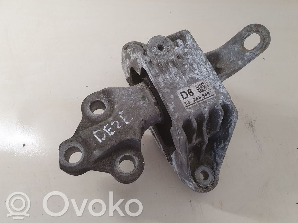 Opel Astra J Gearbox mount 