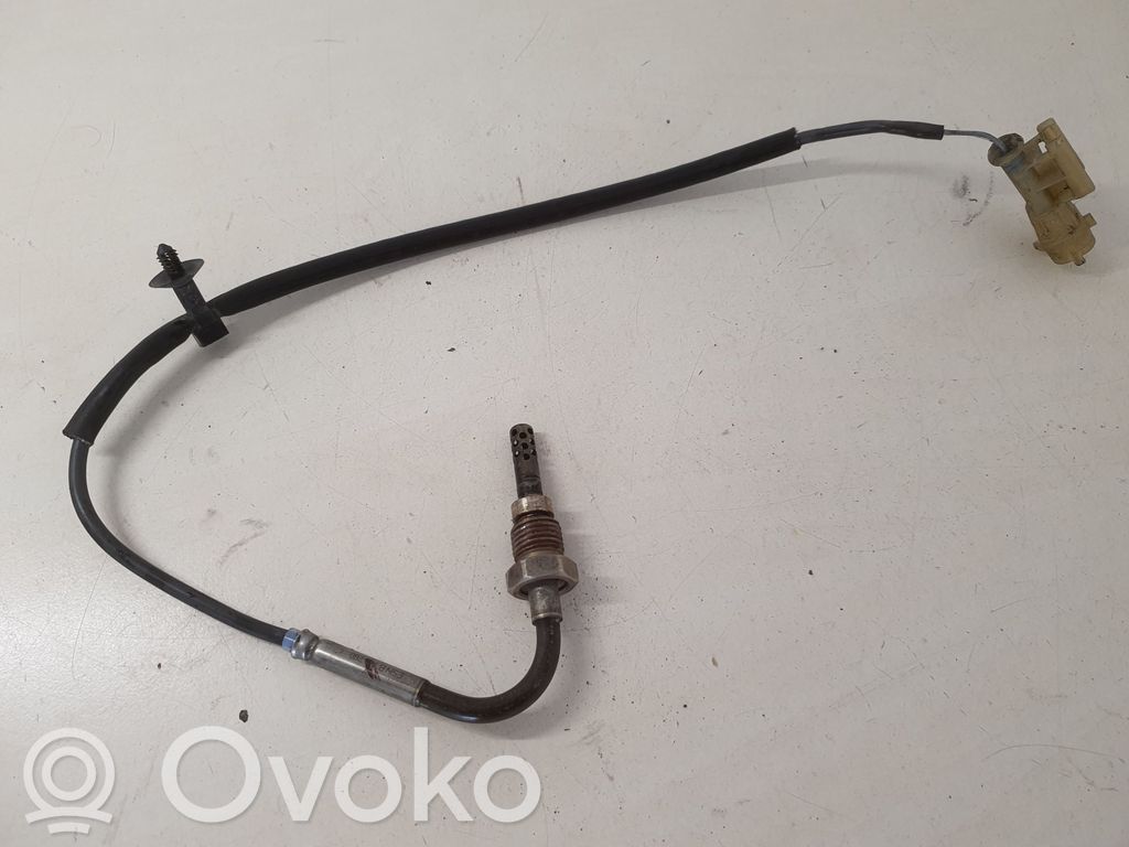 Opel Astra J Exhaust gas temperature sensor 
