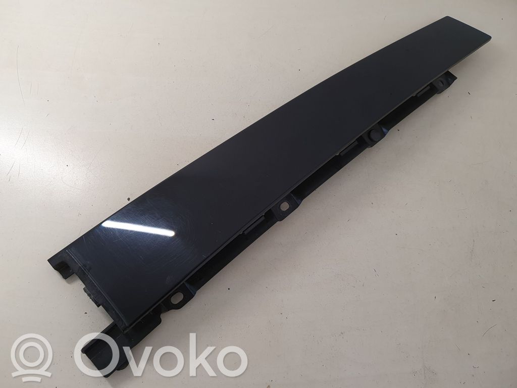 Ford S-MAX Galinių durų stiklo apdaila 