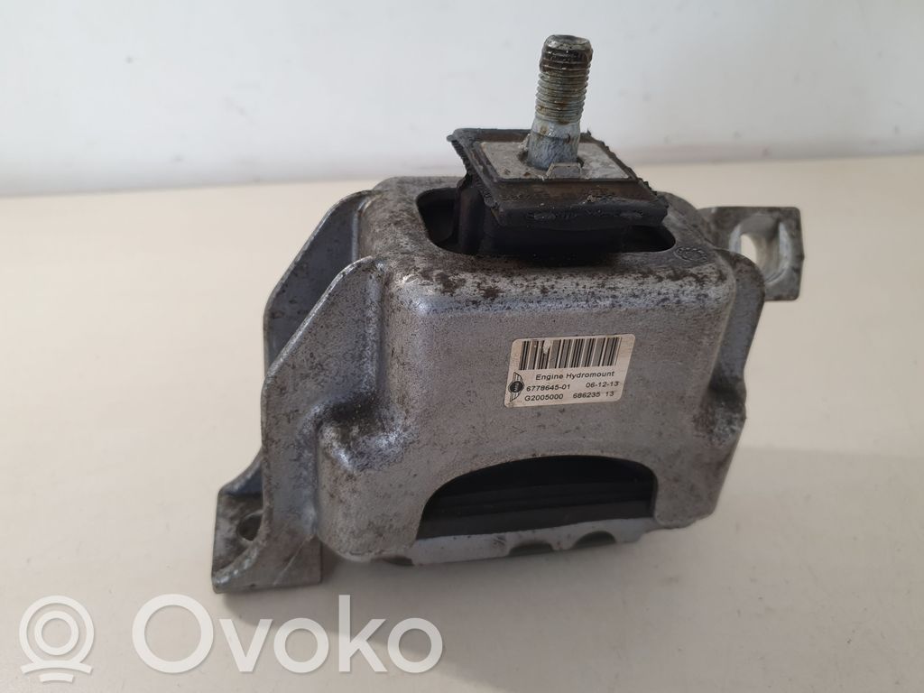 Mini Cooper Countryman R60 Engine mount bracket 