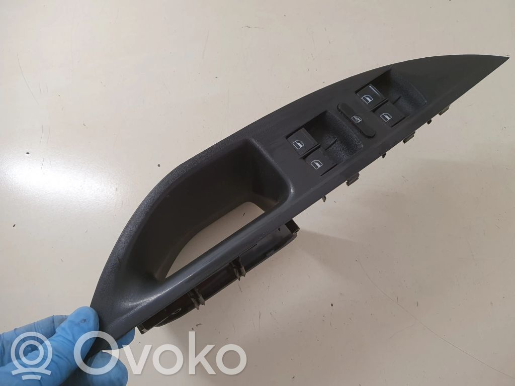 Seat Altea Electric window control switch 